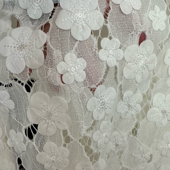 Lulus Blossom On Over White Lace Faux Wrap Bodysuit NWT Women’s M Long Sleeves - Picture 8 of 13